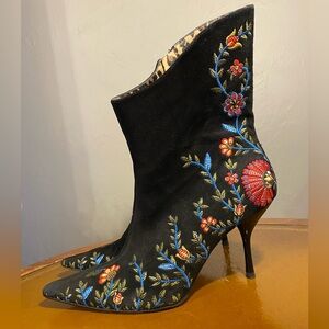 Beverly Feldman EXOTIC ANKLE BOOTS